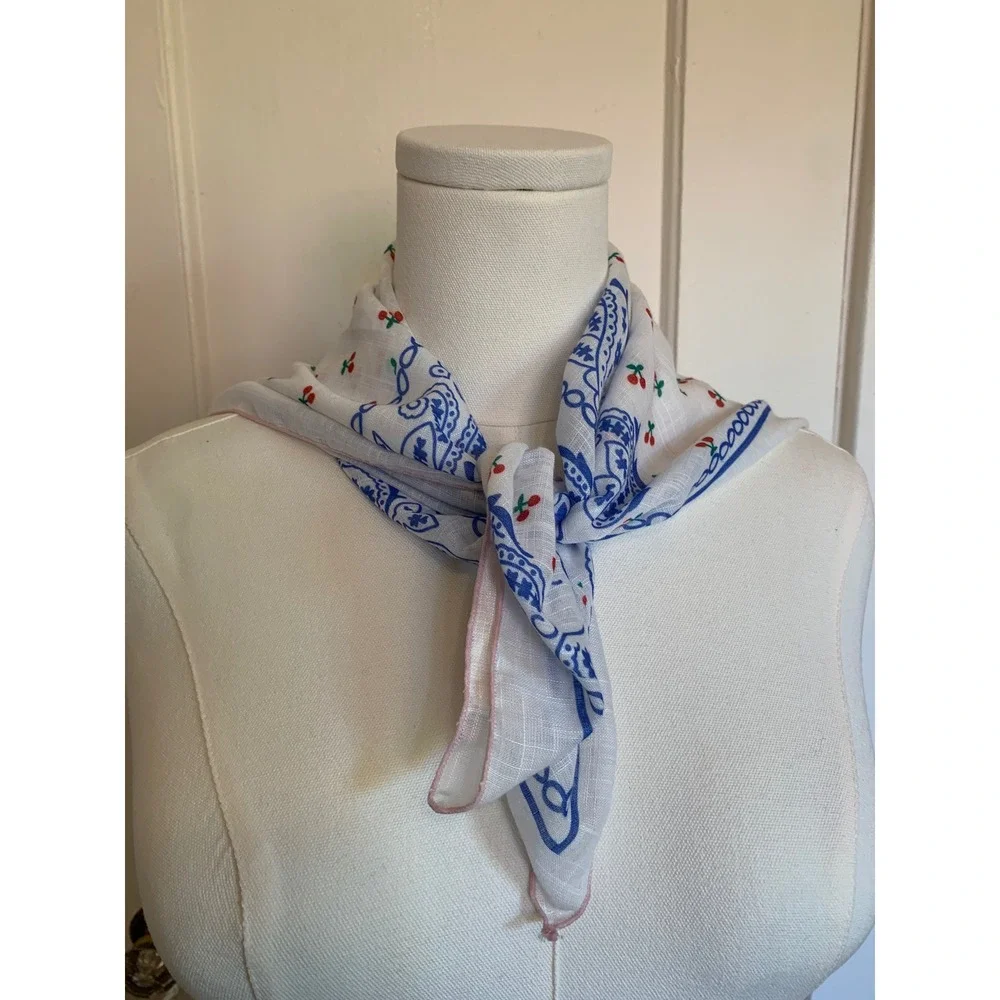 Universal Thread Cherry Paisley Bandana Scarf & Scrunchie Set White Blue Red